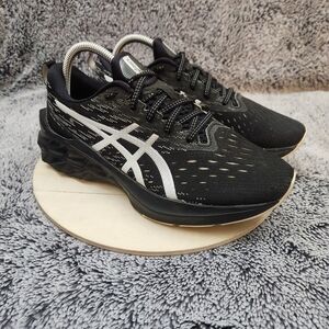 Asics Novablast 2 Black Running Shoes Sneakers Men's Size 8
